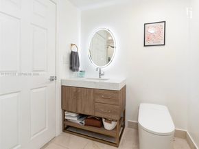 322 Madeira Ave 405, Coral Gables FL 33134