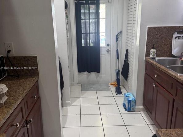 16255 SW 303rd St, Homestead FL 33033