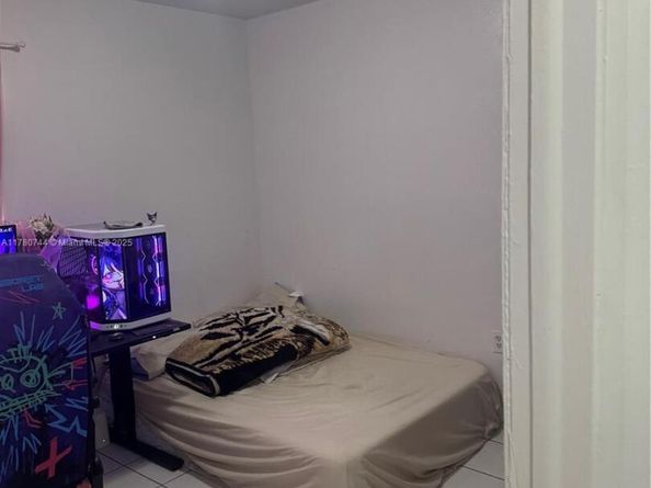 16255 SW 303rd St, Homestead FL 33033