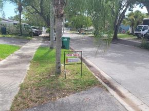 16255 SW 303rd St, Homestead FL 33033