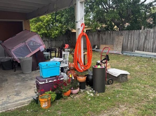 16255 SW 303rd St, Homestead FL 33033