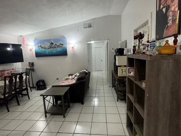 16255 SW 303rd St, Homestead FL 33033