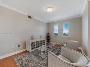 9021 SW 94th St 509, Miami FL 33176