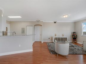 9021 SW 94th St 509, Miami FL 33176