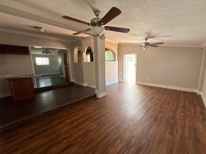 7331 Cleveland St, Hollywood FL 33024