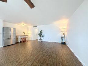 7133 Bay Dr 705, Miami Beach FL 33141