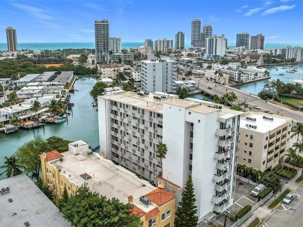 7133 Bay Dr 705, Miami Beach FL 33141