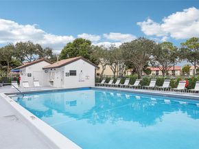 4725 E Lucerne Lakes Blvd E 405, Lake Worth FL 33467