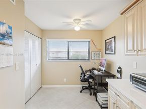 4725 E Lucerne Lakes Blvd E 405, Lake Worth FL 33467