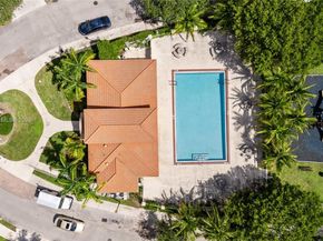 8559 SW 214th Ln, Cutler Bay FL 33189