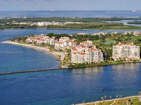 19152 Fisher Island Dr 19152, Miami Beach FL 33109