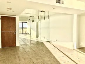 1000 W Island Blvd 712, Aventura FL 33160