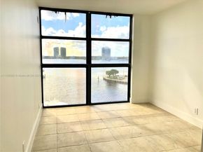 1000 W Island Blvd 712, Aventura FL 33160