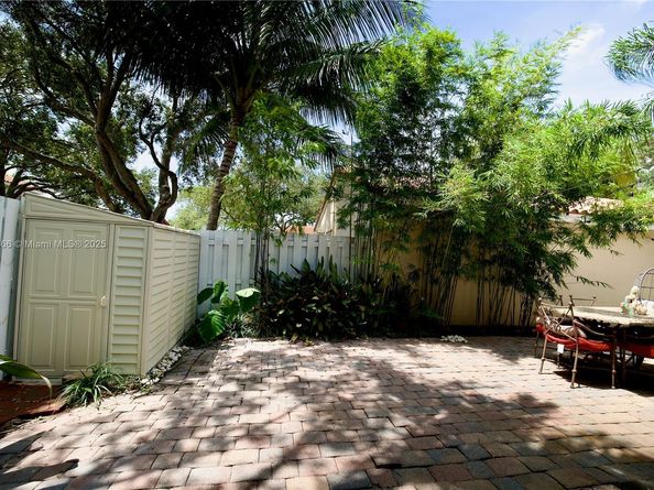 4420 NW 61st Pl, Coconut Creek FL 33073