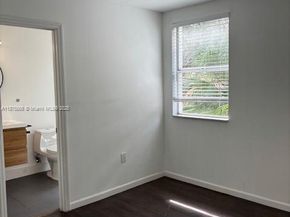 4420 NW 61st Pl, Coconut Creek FL 33073