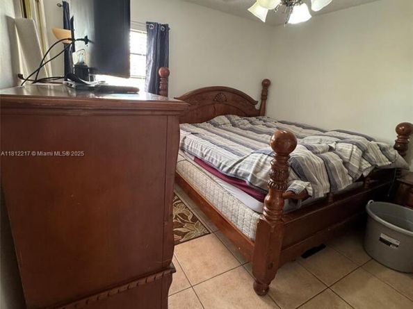 5350 NW 183rd St, Miami Gardens FL 33055