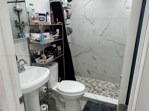 5350 NW 183rd St, Miami Gardens FL 33055