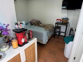 5350 NW 183rd St, Miami Gardens FL 33055