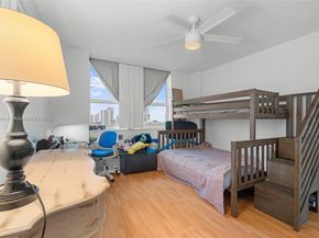 19501 W Country Club Dr 2415, Aventura FL 33180