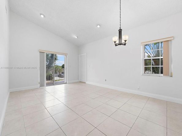 911 E 14th Pl, Hialeah FL 33010
