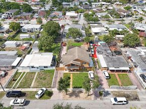 911 E 14th Pl, Hialeah FL 33010
