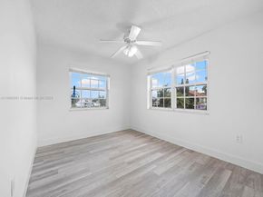 911 E 14th Pl, Hialeah FL 33010