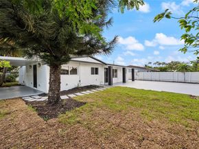 4932 NW 173rd Dr, Miami Gardens FL 33055