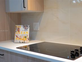 4932 NW 173rd Dr, Miami Gardens FL 33055