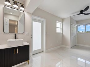 4932 NW 173rd Dr, Miami Gardens FL 33055