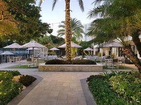 2600 Island Blvd 301, Aventura FL 33160