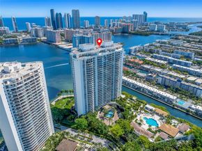 2600 Island Blvd 301, Aventura FL 33160