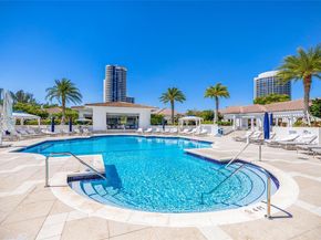 2600 Island Blvd 301, Aventura FL 33160