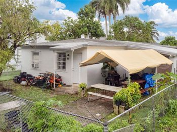 69 NW 5th St