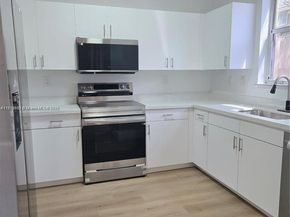 129 Riverwalk Cir 129, Sunrise FL 33326