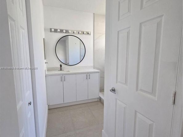129 Riverwalk Cir 129, Sunrise FL 33326