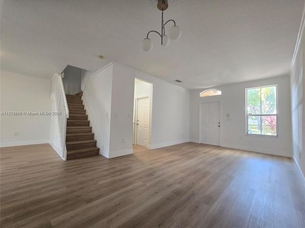 129 Riverwalk Cir 129, Sunrise FL 33326