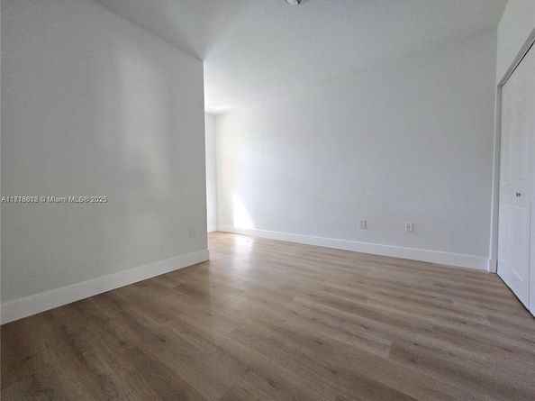 129 Riverwalk Cir 129, Sunrise FL 33326