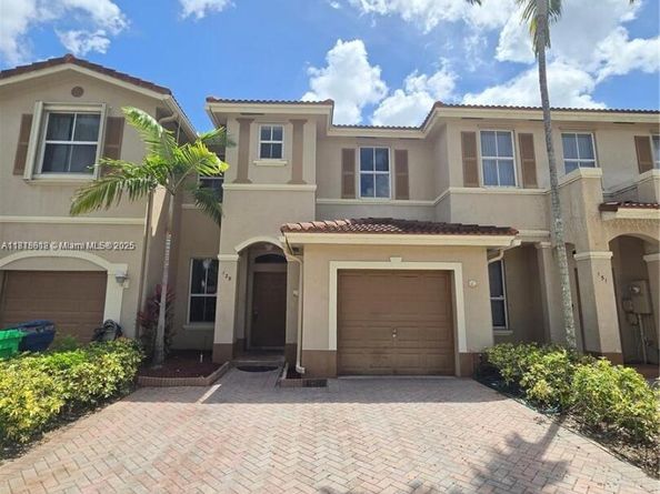 129 Riverwalk Cir 129, Sunrise FL 33326