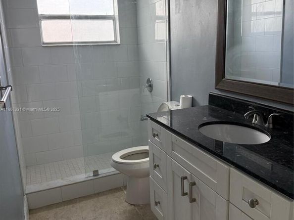 910 Michigan Ave 305, Miami Beach FL 33139