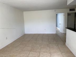 910 Michigan Ave 305, Miami Beach FL 33139