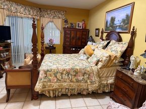 12951 NW 8th St, Miami FL 33182