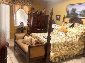 12951 NW 8th St, Miami FL 33182