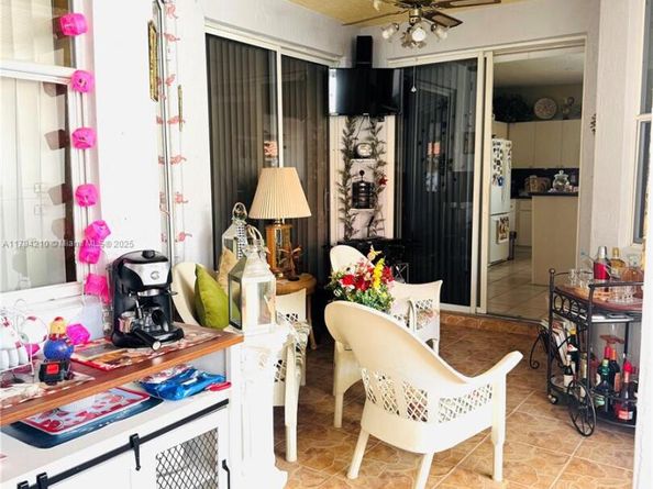 12951 NW 8th St, Miami FL 33182