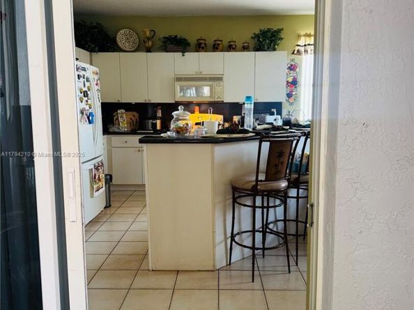 12951 NW 8th St, Miami FL 33182