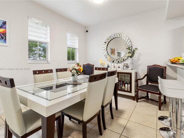 11603 NW 89th St 210, Doral FL 33178