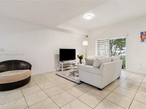 11603 NW 89th St 210, Doral FL 33178