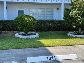 1011 Ellesmere A 1011, Deerfield Beach FL 33442