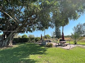 1011 Ellesmere A 1011, Deerfield Beach FL 33442