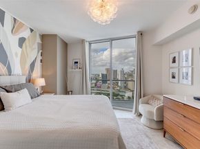 185 SW 7th St 3605, Miami FL 33130