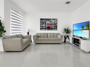 4341 SW 160th Ave 106, Miramar FL 33027